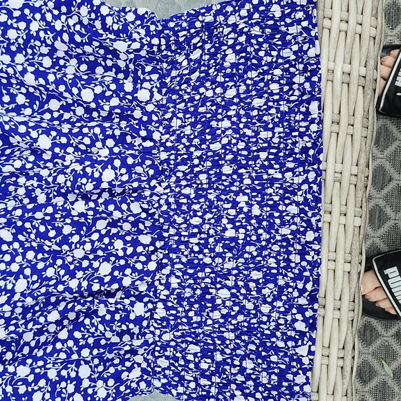 Ladies top Small - Picture 4 of 7